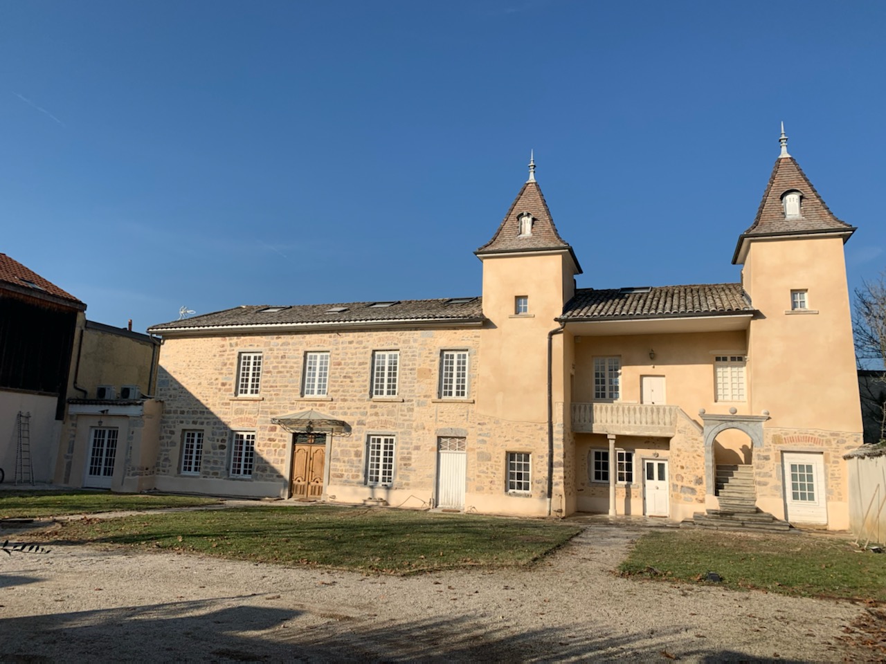 photo-facade-chasselay-69380-apres-ravalement