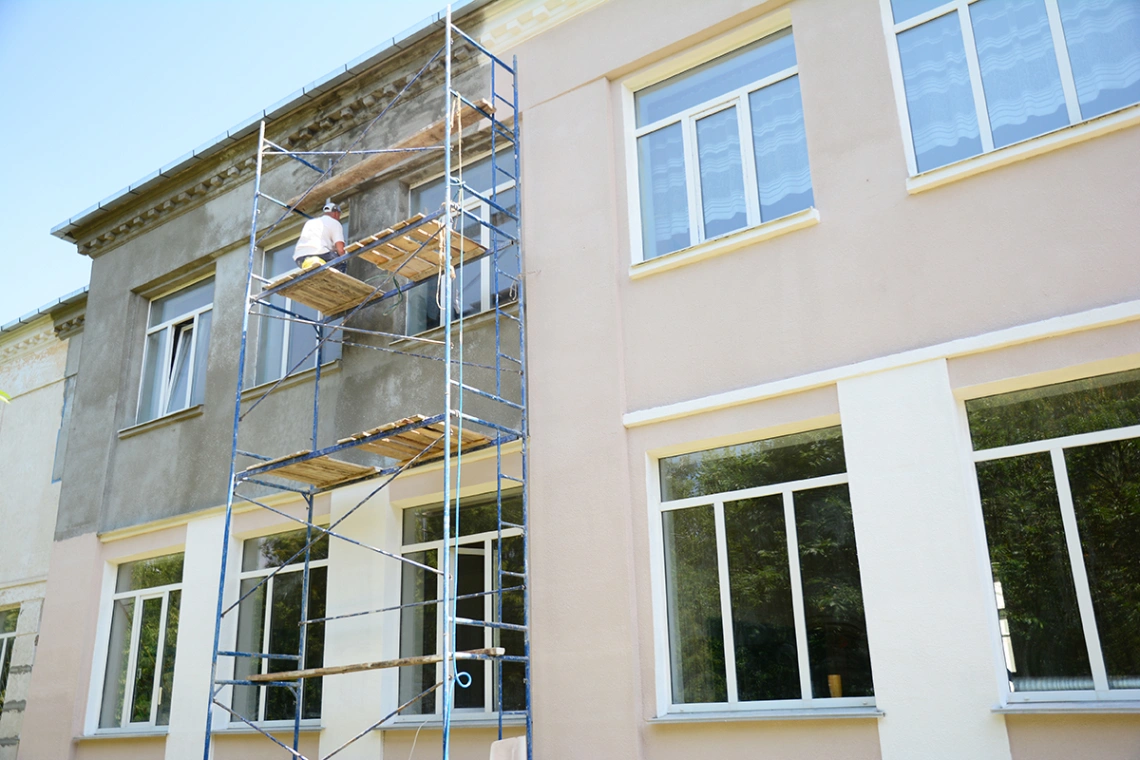 photo-facadier-echafaudage-ravalement-facade