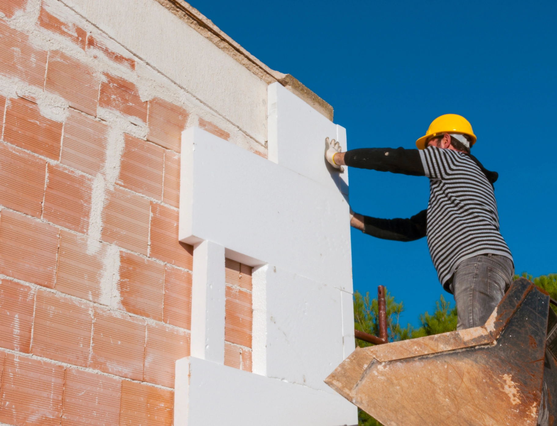 photo-facadier-isolation-exterieur-mur-briques