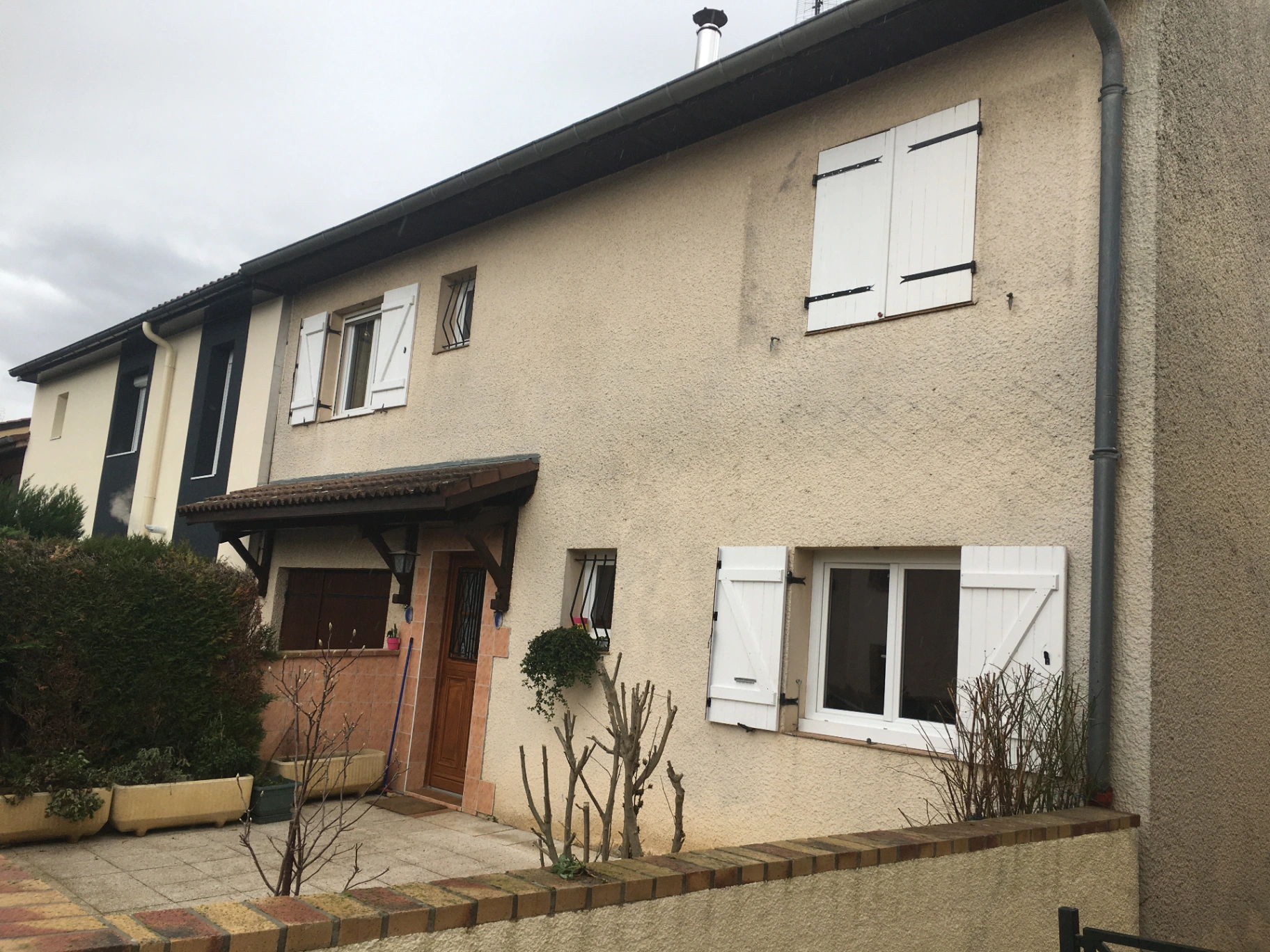 photo-facade-macon-71000-avant-isolation-thermique-exterieure