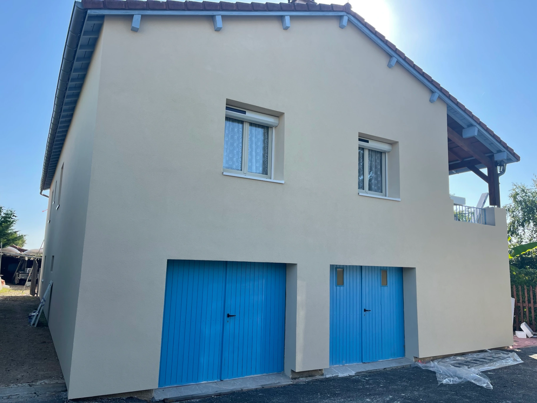 photo-facade-charentay-apres-isolation-thermique-exterieure