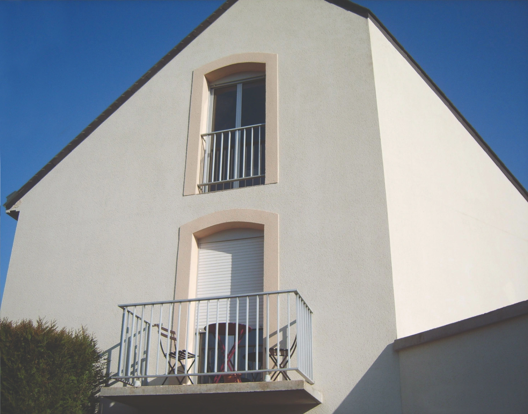 photo-facade-tournus-71700-apres-renovation