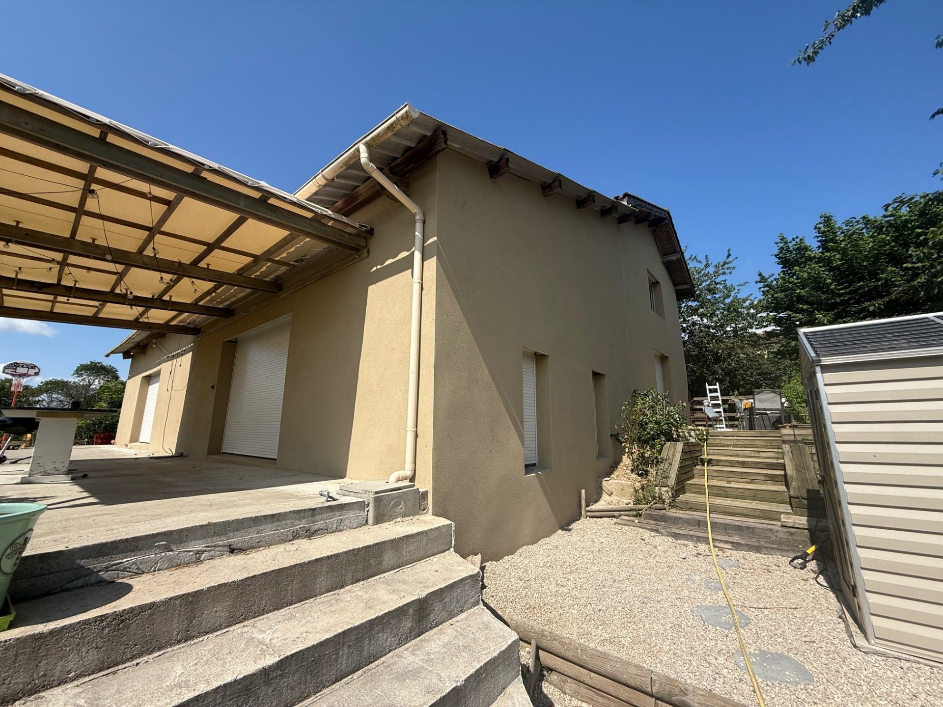 photo-facade-marlieux-01240-apres-ravalement
