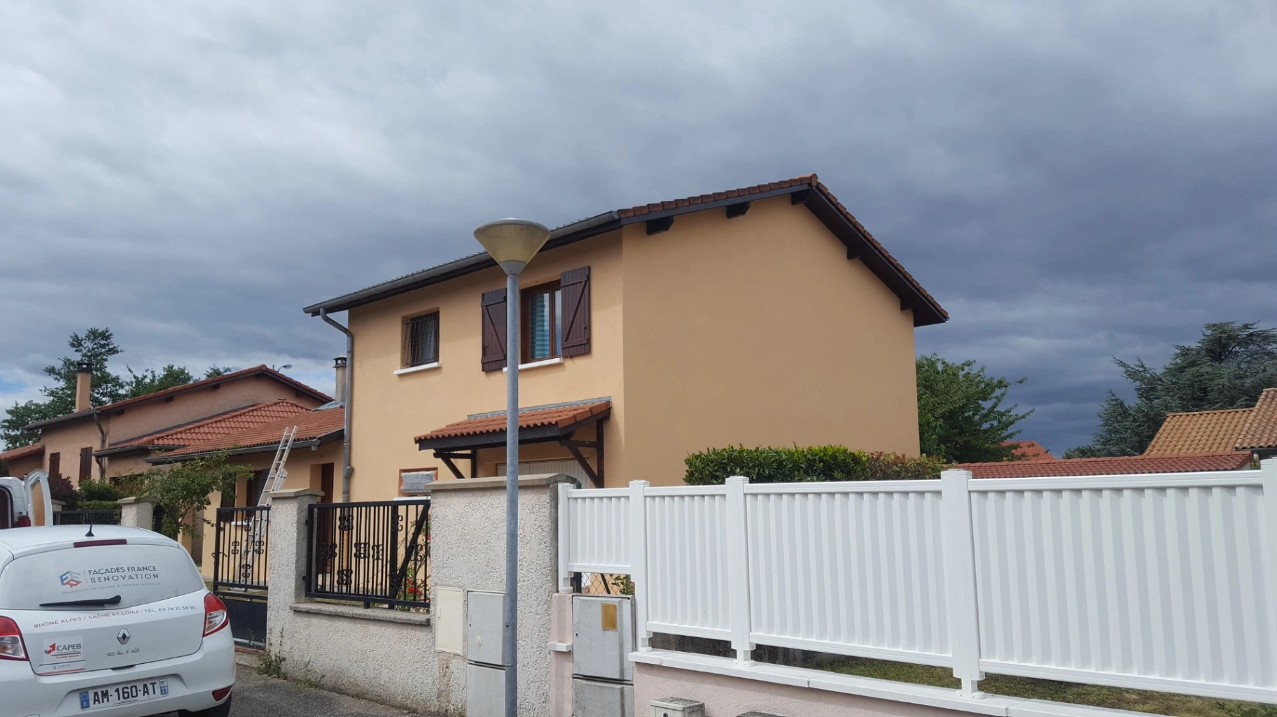 photo-facade-ternand-69620-apres-renovation