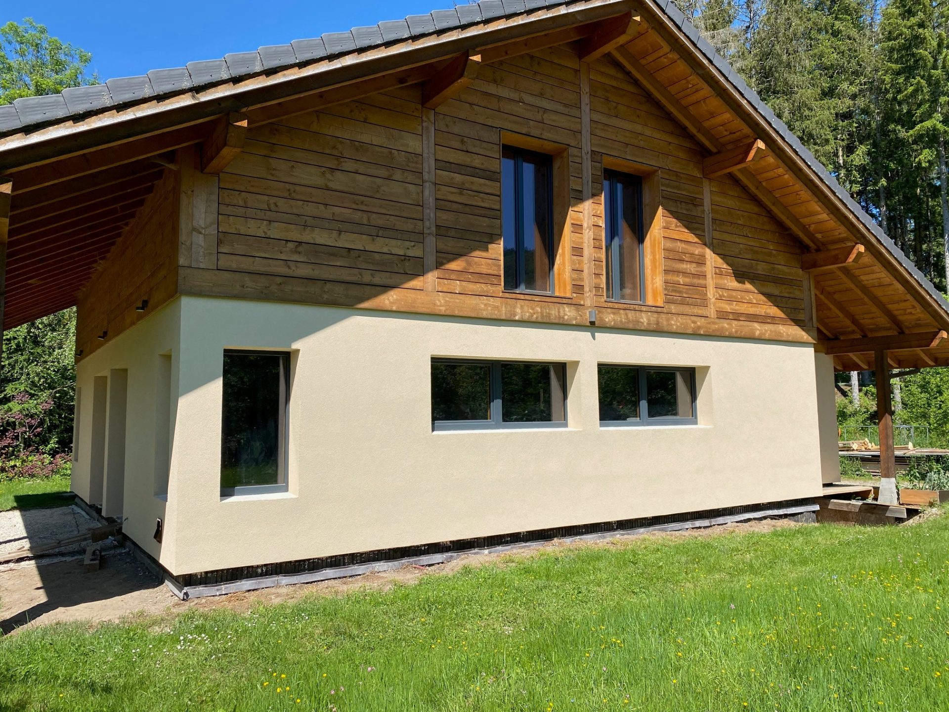 photo-facade-boege-74420-apres-renovation