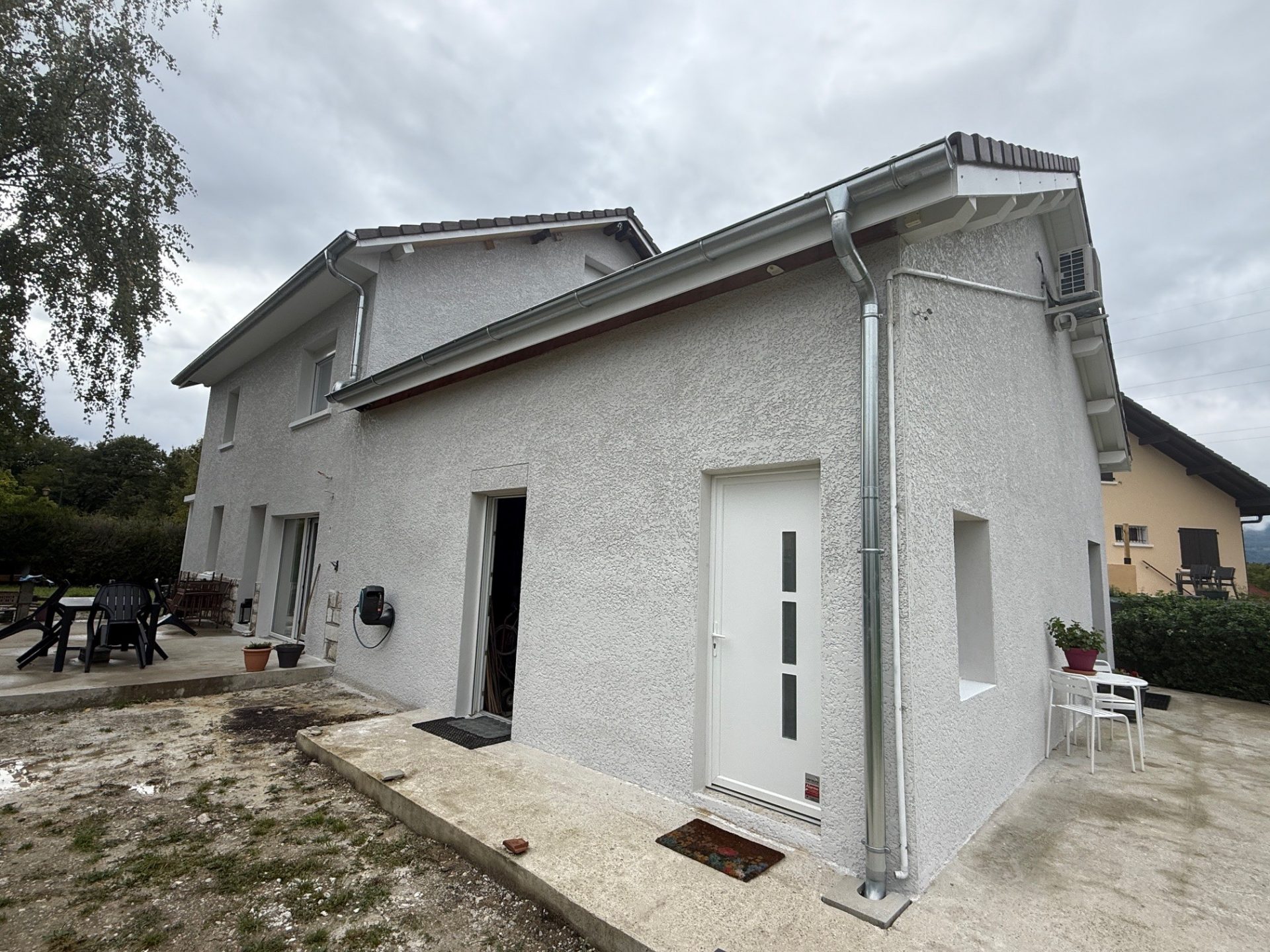 photo-facade-eloise-01200-apres-ravalement