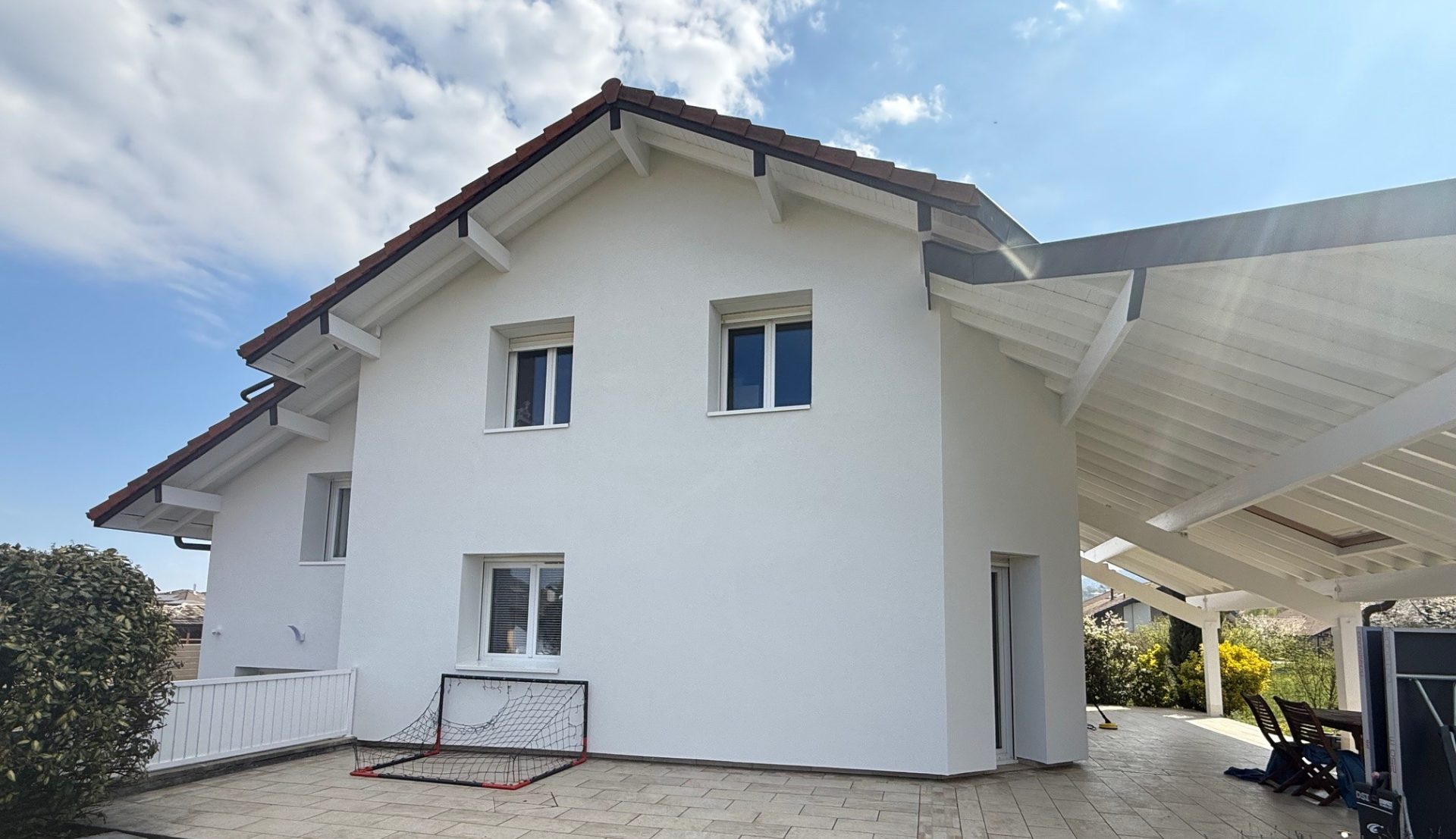 photo-facade-publier-74500-apres-isolation-thermique-exterieur