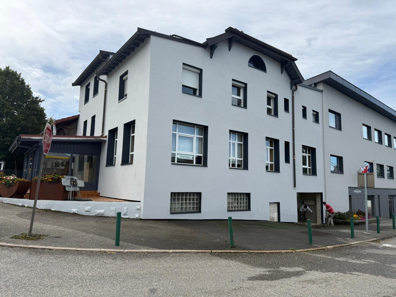photo-facade-vers-74160-apres-ravalement