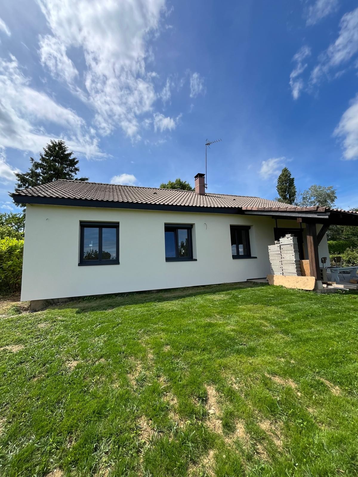 photo facade a biziat apres isolation thermique exterieure